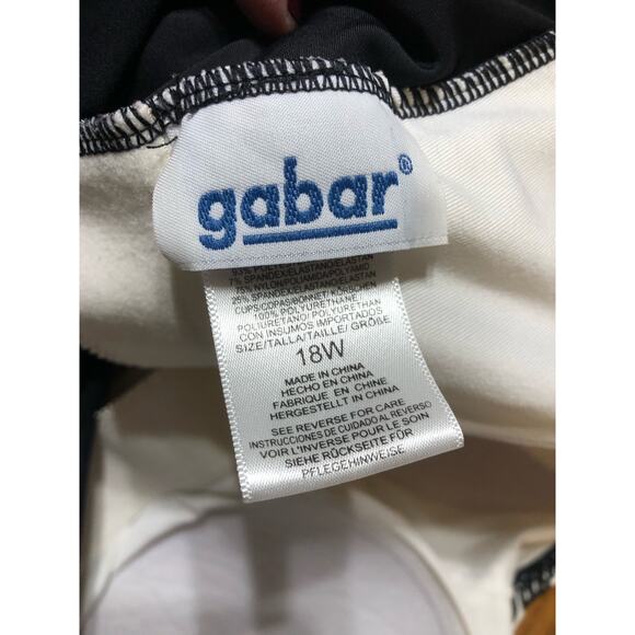 Gabar Ladies One Piece Swimsuit 18W 18 2X women’s Black & White Tropical - Picture 8 of 9